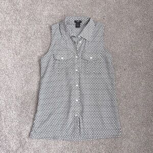 Ann Taylor Factory Petite Patterned Sleeveless Button Down Shirt - Size XSP